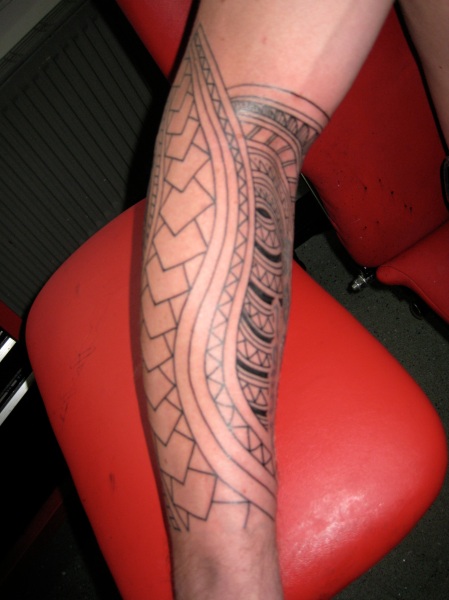 Posted in Tattoos with tags blog hogarth polynesian tattoo tribal on 